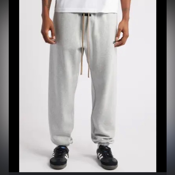 Essentials - Fear of God Cotton Blend Fleece Sweatpants. - Heathered Gray - M - Picture 1 of 12